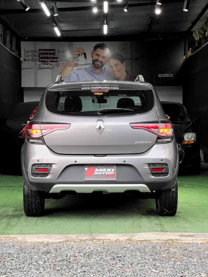 
								RENAULT STEPWAY INTENS MT 1.6 full									