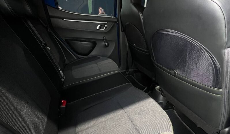 
								RENAULT KWID OUTSIDER MT 1.0 full									