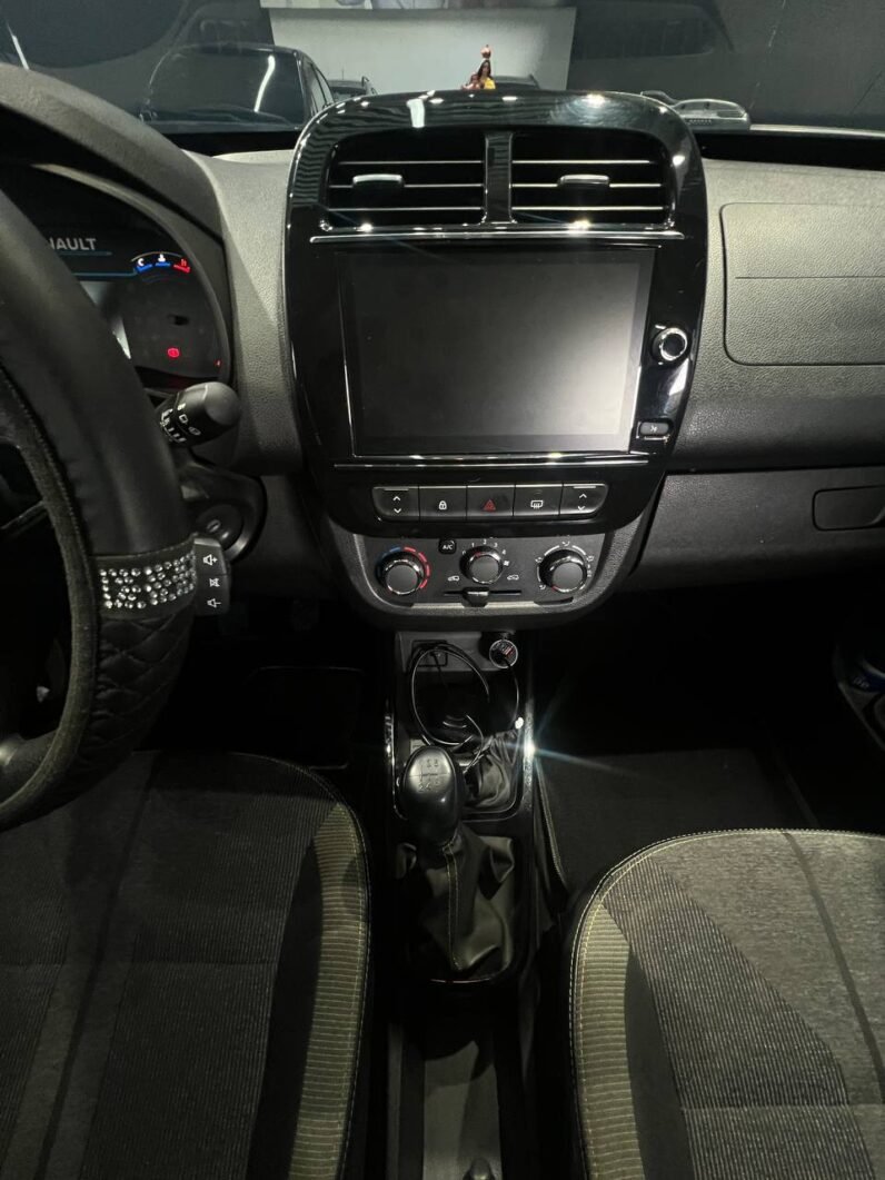 
								RENAULT KWID OUTSIDER MT 1.0 full									