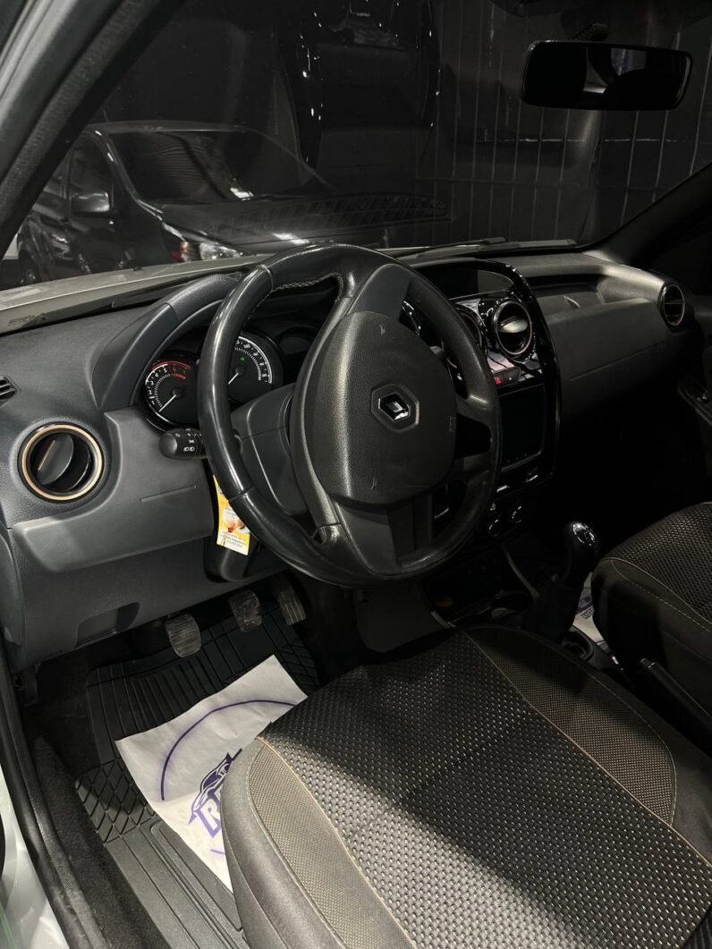 
								RENAULT DUSTER INTENS 1.6 MT 4X2 full									