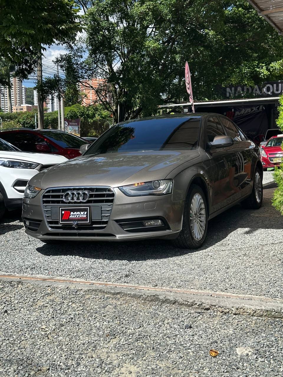 AUDI A4 1.8T AT