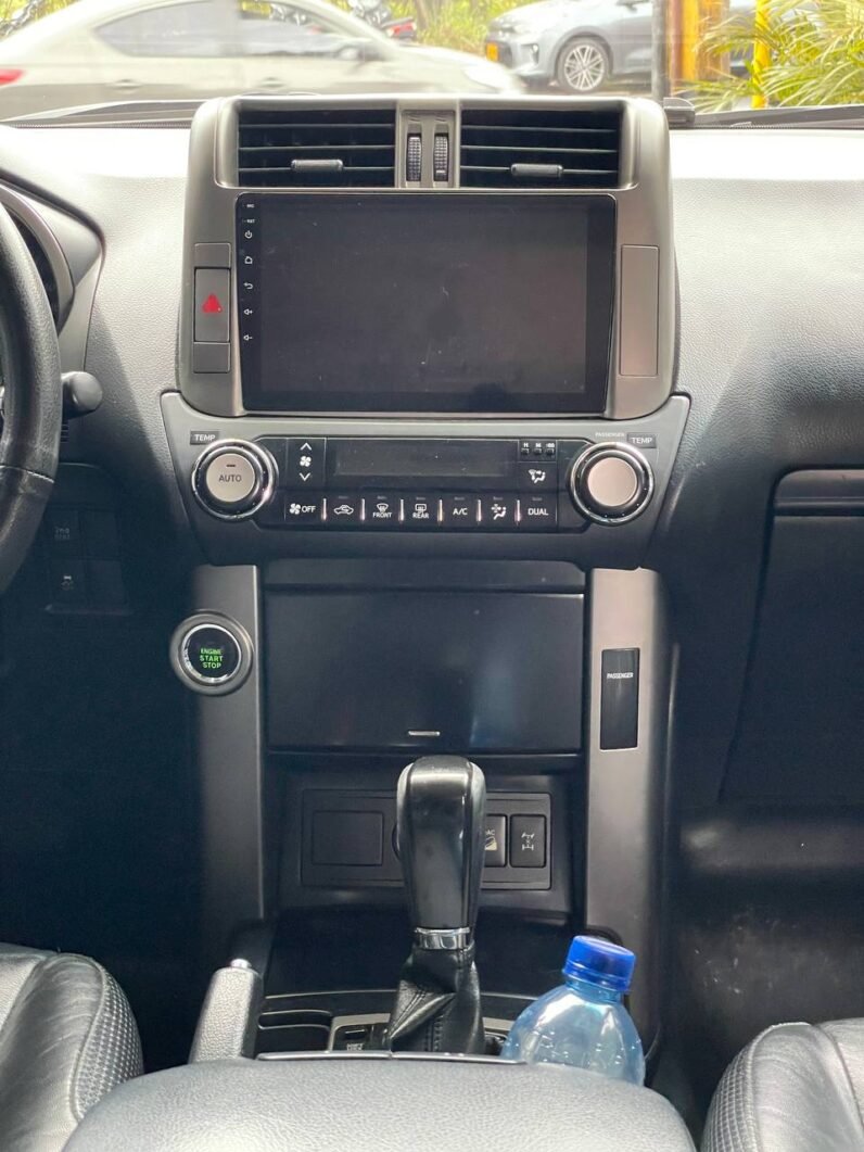 
								TOYOTA PRADO TXL AT 3.0 4X4 full									