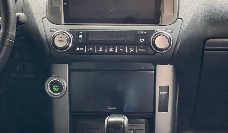 
								TOYOTA PRADO TXL AT 3.0 4X4 full									