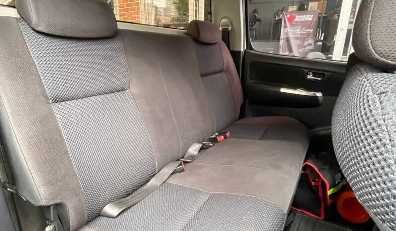 
								TOYOTA HILUX 2.7 MT 4×4 GASOLINA full									