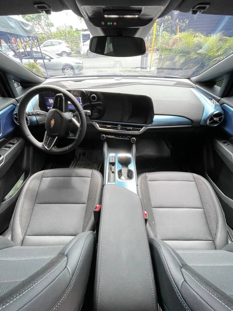 
								CHEVROLET EQUINOX AWD ELEC AT full									