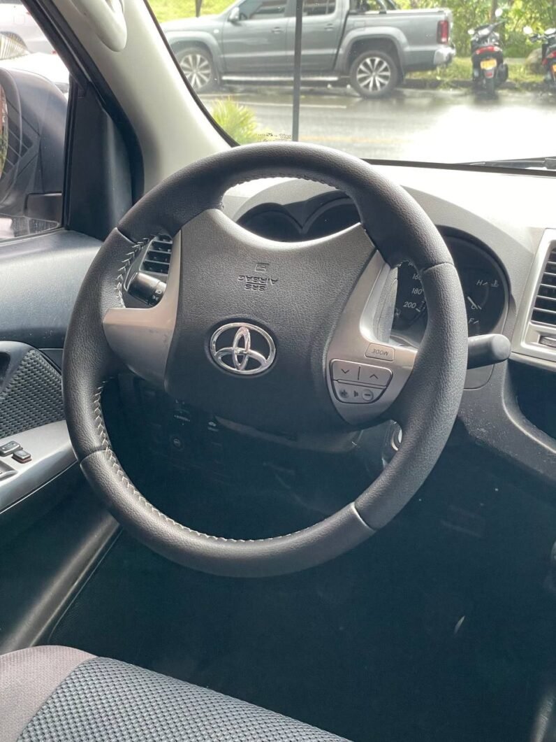 
								TOYOTA HILUX 2.7 MT 4×4 GASOLINA full									