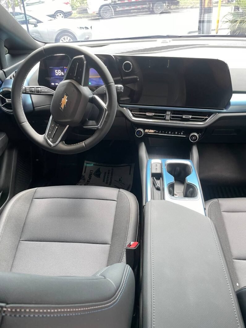 
								CHEVROLET EQUINOX AWD ELEC AT full									