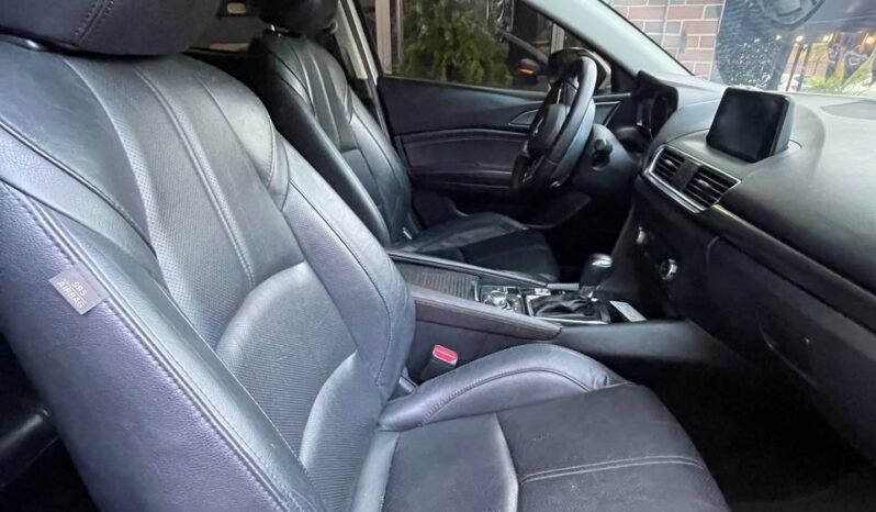 
								MAZDA 3 GRAND TOURING SD full									
