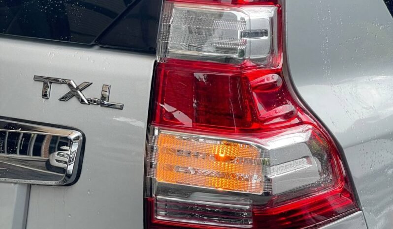
								TOYOTA PRADO TXL AT 3.0 4X4 full									