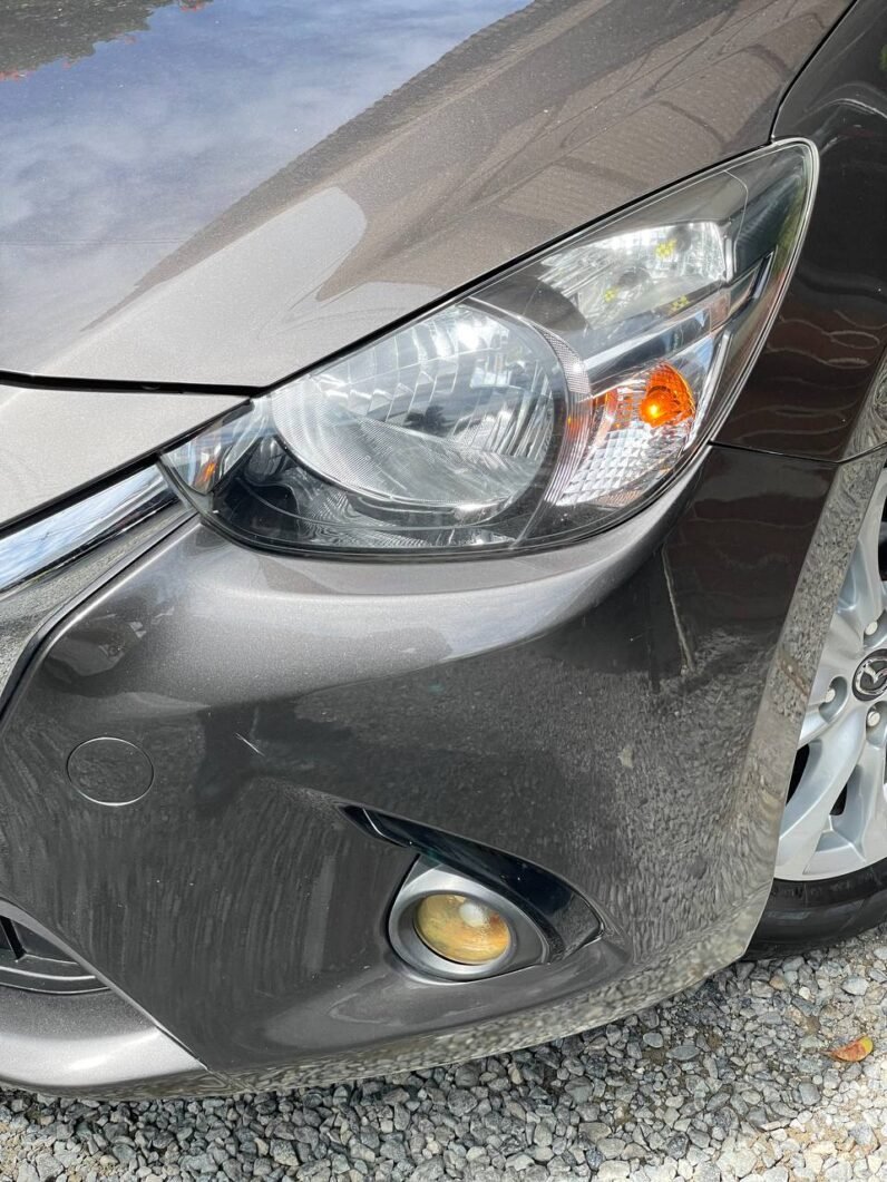
								MAZDA 2 TOURING AT 1.5 HB full									
