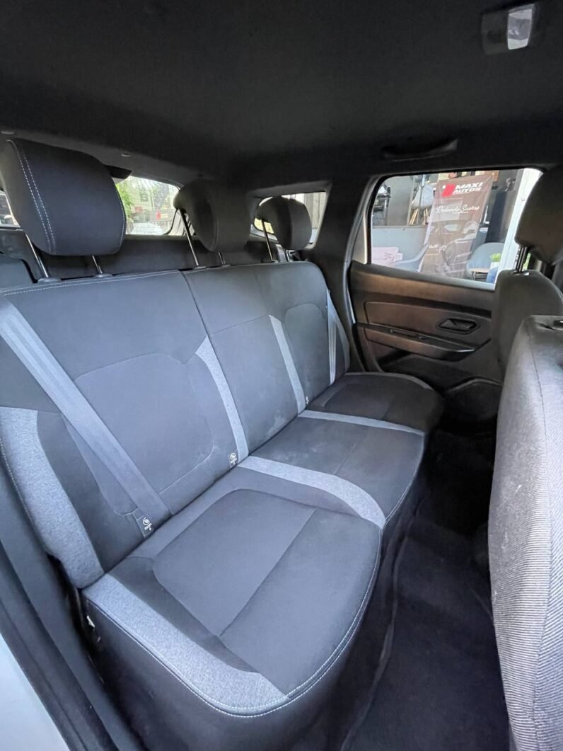 
								RENAULT DUSTER ZEN 1.6 MT 4X2 full									