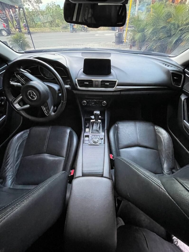 
								MAZDA 3 GRAND TOURING SD full									