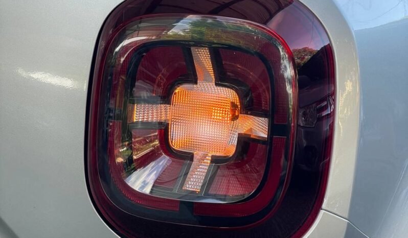 
								RENAULT DUSTER ZEN 1.6 MT 4X2 full									