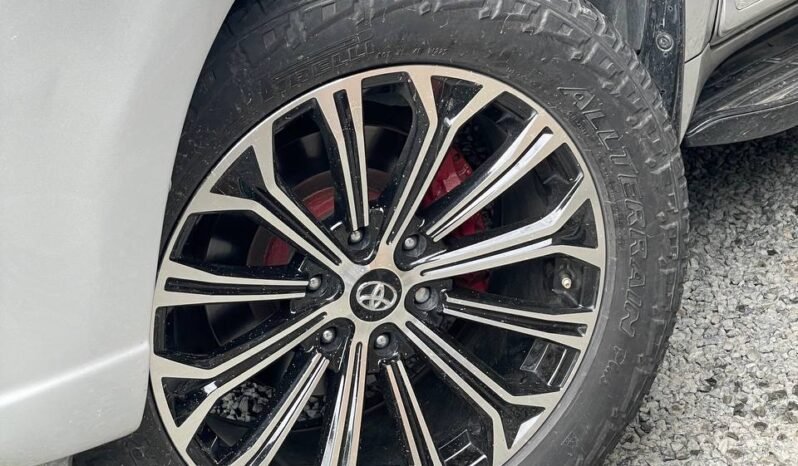 
								TOYOTA PRADO TXL AT 3.0 4X4 full									
