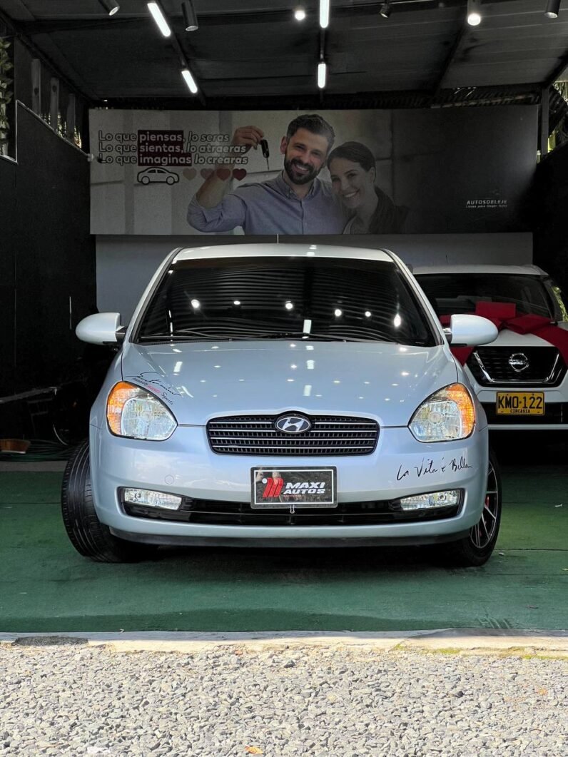 
								HYUNDAI ACCENT GL full									