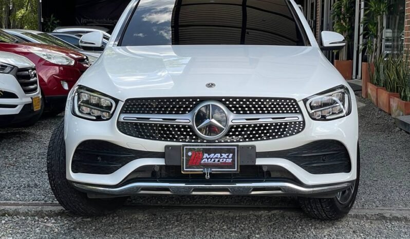 
								MERCEDES-BENZ GLC 300 HIBRIDA 2.0L AT full									