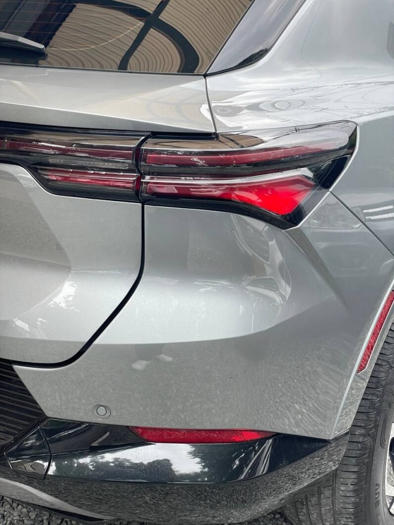 
								CHEVROLET EQUINOX AWD ELEC AT full									
