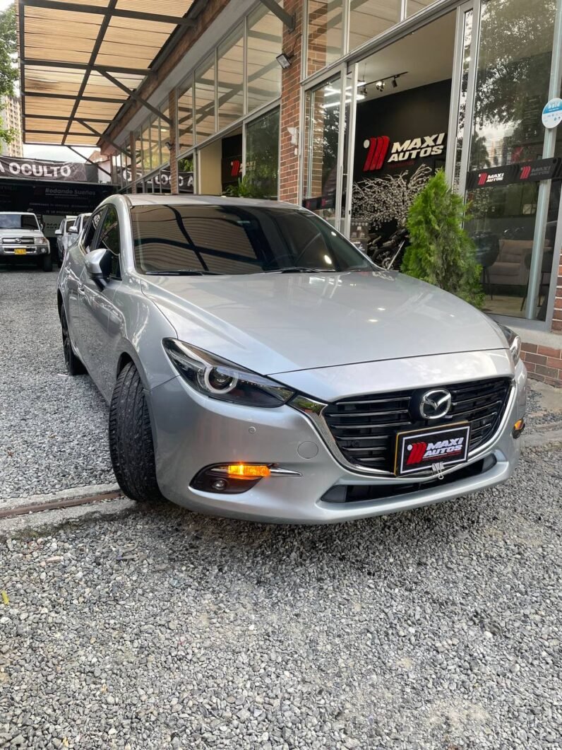 
								MAZDA 3 GRAND TOURING SD full									