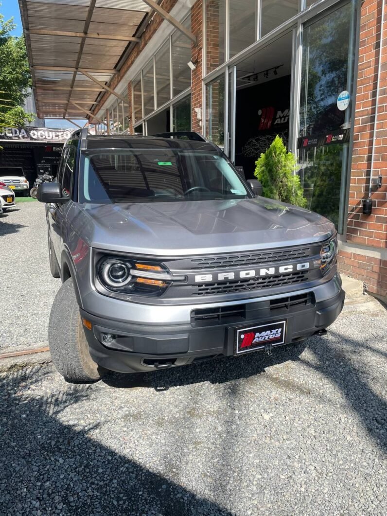
								FORD BRONCO SPORT BIG AUT 4X4 full									