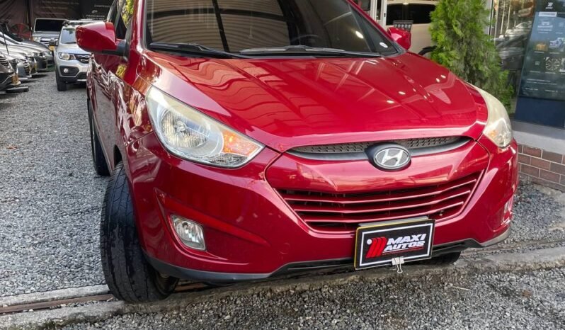
								HYUNDAI TUCSON IX35 GL MT 2.0 4X4 GASOLINA full									