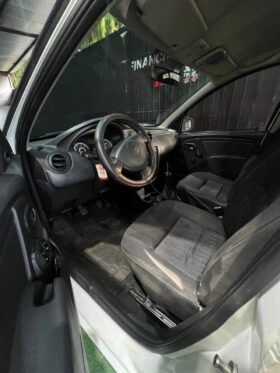 RENAULT SANDERO EXPRESSION 1.6 MT