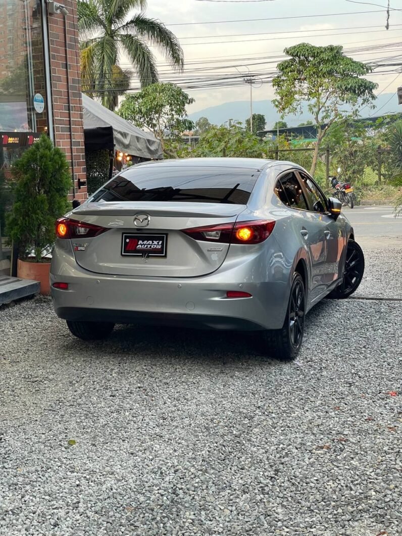 
								MAZDA 3 GRAND TOURING SD full									