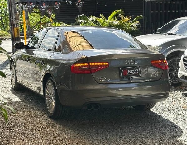 
								AUDI A4 1.8T AT full									
