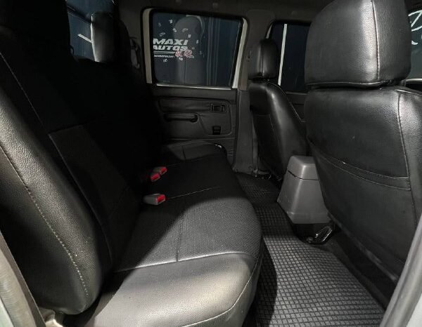 
								NISSAN D22/NP300 2.4L 4X2 GASOLINA full									
