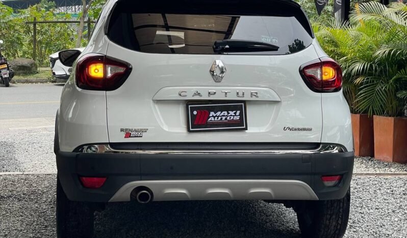 
								RENAULT CAPTUR INTENS AT 2.0 4X2 full									