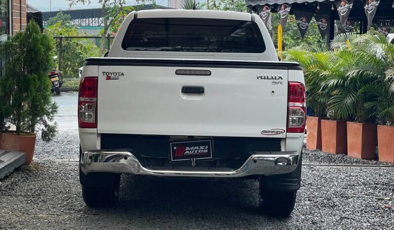 
								TOYOTA HILUX 2.7 MT 4×4 GASOLINA full									