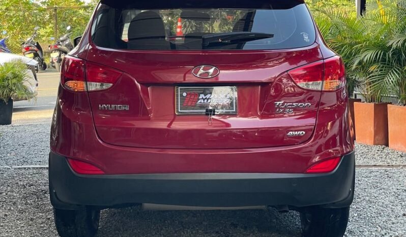 
								HYUNDAI TUCSON IX35 GL MT 2.0 4X4 GASOLINA full									