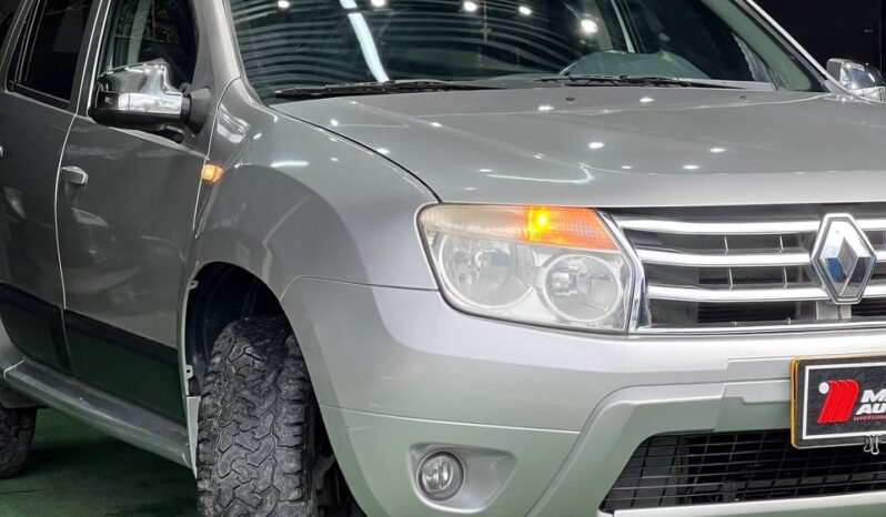 
								RENAULT DUSTER DYNAMIQUE 2.O MT 4X2 full									