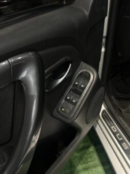
										RENAULT DUSTER DYNAMIQUE 2.O MT 4X2 full									