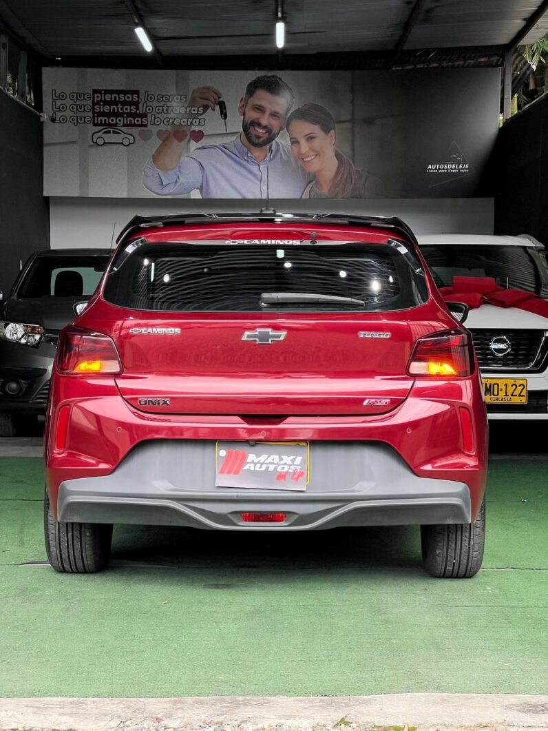 
								CHEVROLET ONIX RS MT HB full									