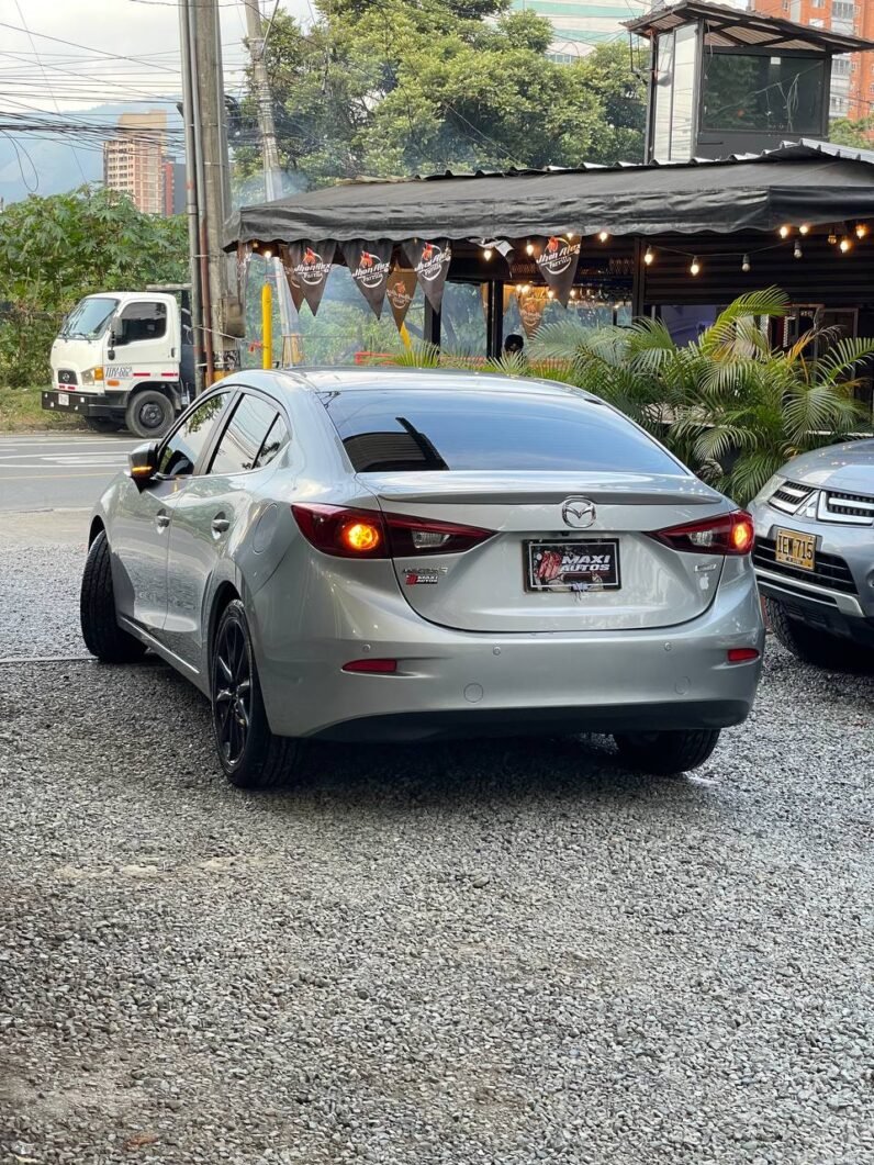 
								MAZDA 3 GRAND TOURING SD full									