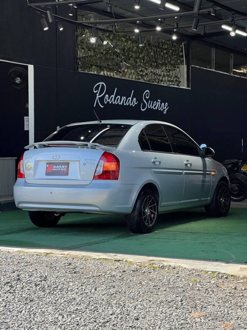 
								HYUNDAI ACCENT GL full									