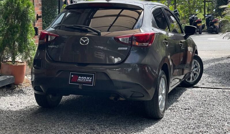 
								MAZDA 2 TOURING AT 1.5 HB full									
