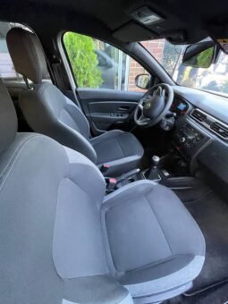 
										RENAULT DUSTER ZEN 1.6 MT 4X2 full									
