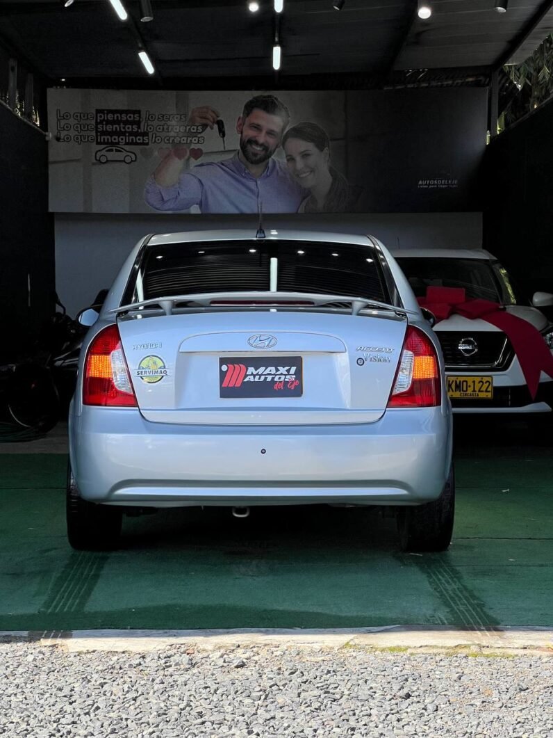 
								HYUNDAI ACCENT GL full									