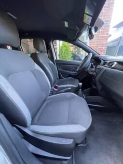 
										RENAULT DUSTER ZEN 1.6 MT 4X2 full									