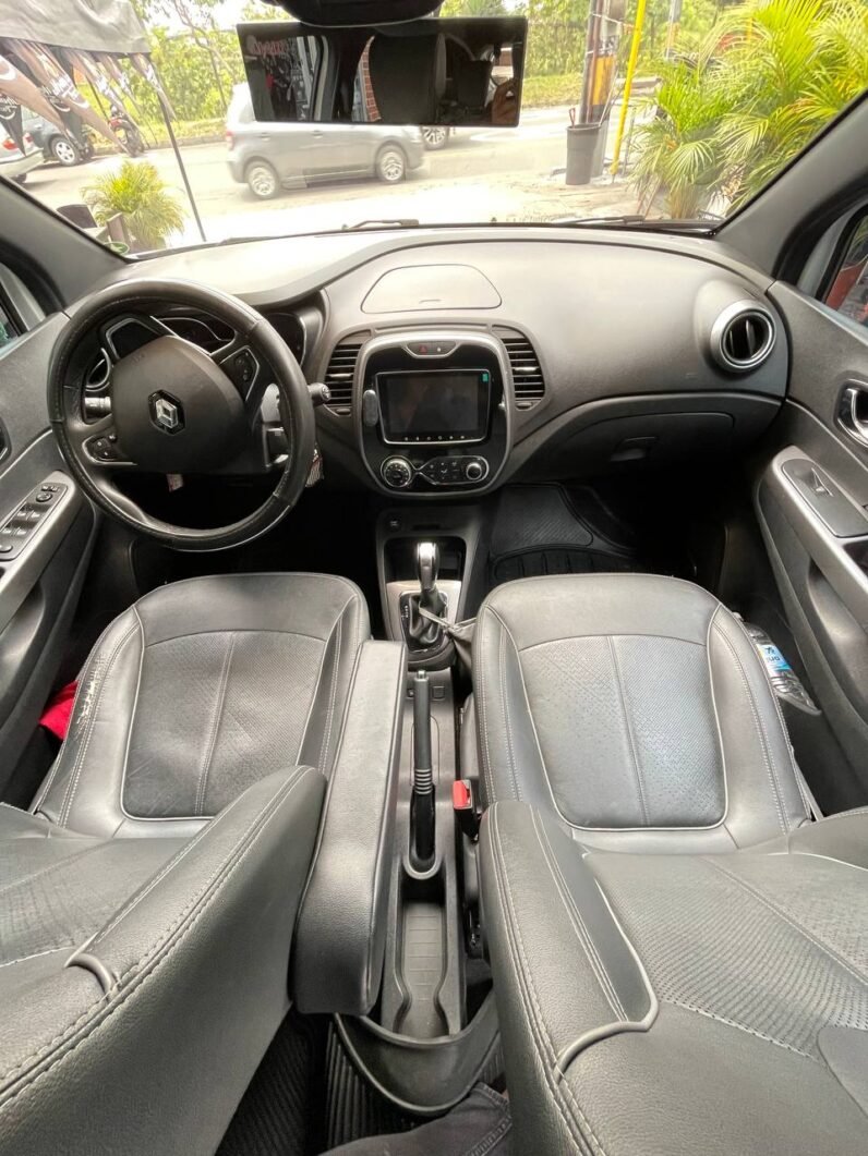 
								RENAULT CAPTUR INTENS AT 2.0 4X2 full									