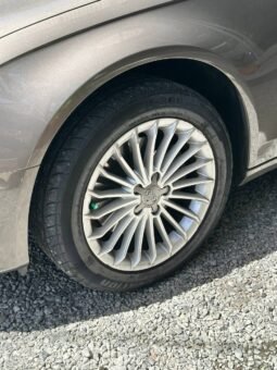 
										AUDI A4 1.8T AT full									