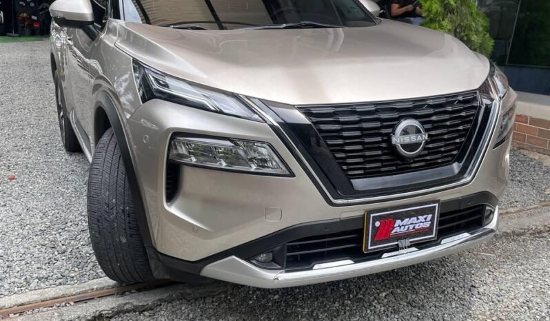 
								NISSAN X-TRAIL E-POWER EXCLUSIVE E-4ORCE full									
