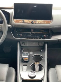
										NISSAN X-TRAIL E-POWER EXCLUSIVE E-4ORCE full									