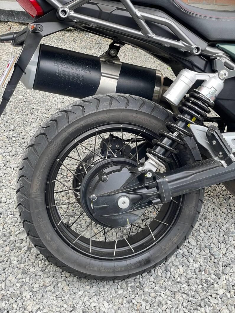 
								MOTO GUZZI V85 TT E5 full									