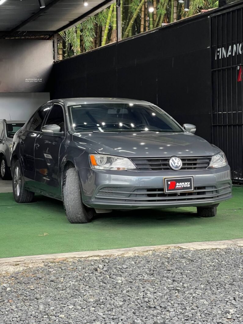 
								VOLKSWAGEN NEW JETTA COMFORTLINE AT 2.0 SD full									