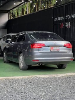 
										VOLKSWAGEN NEW JETTA COMFORTLINE AT 2.0 SD full									