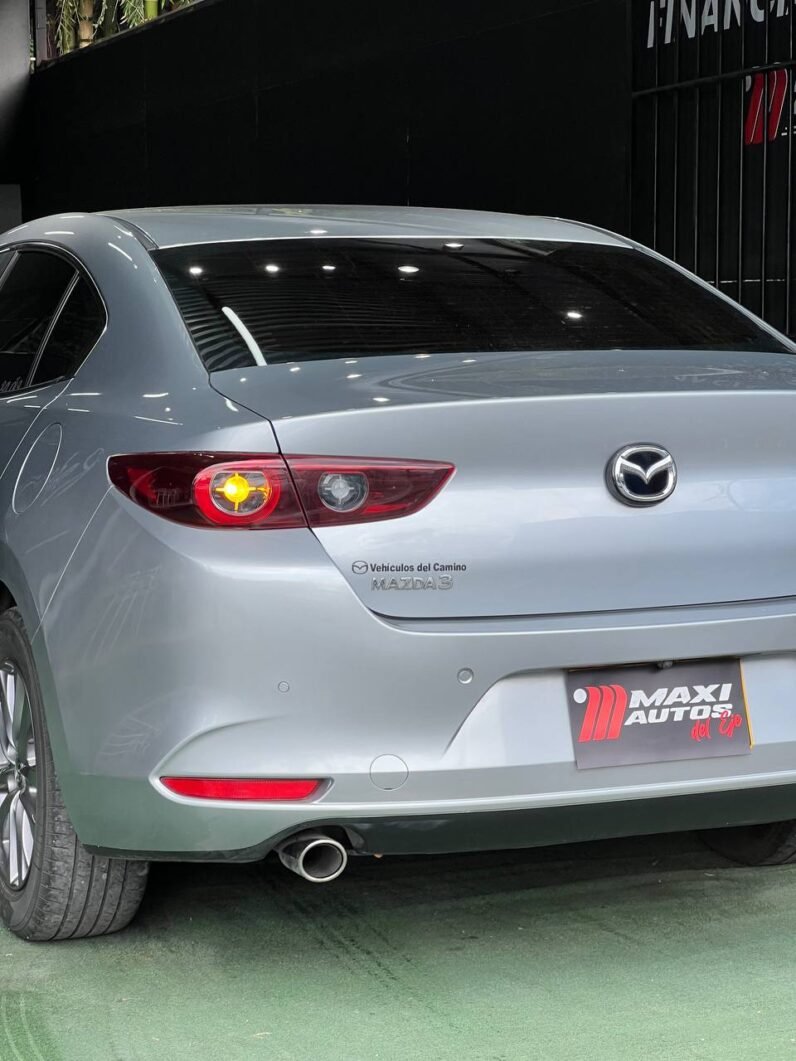 
								MAZDA 3 TOURING AT 2.0 HIBRIDO SD full									