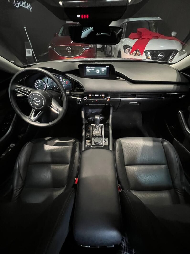 
								MAZDA 3 TOURING AT 2.0 HIBRIDO SD full									