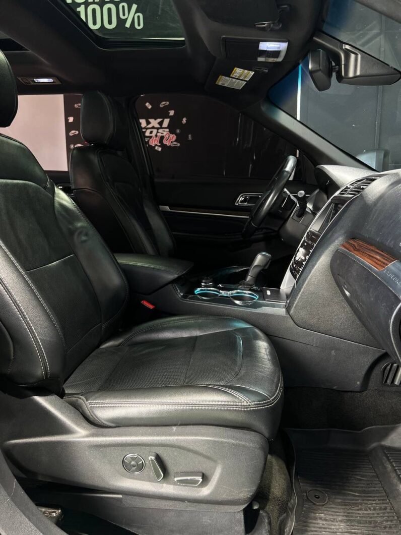 
								FORD EXPLORER LIMITED AT 4X4 full									